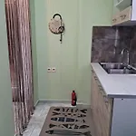 Happy Traveller Apartment