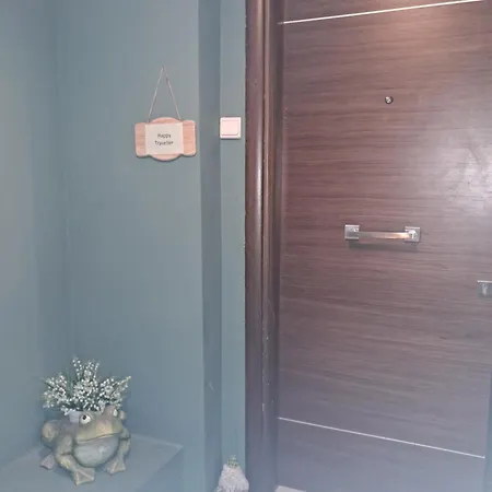 Happy Traveller 沃洛斯